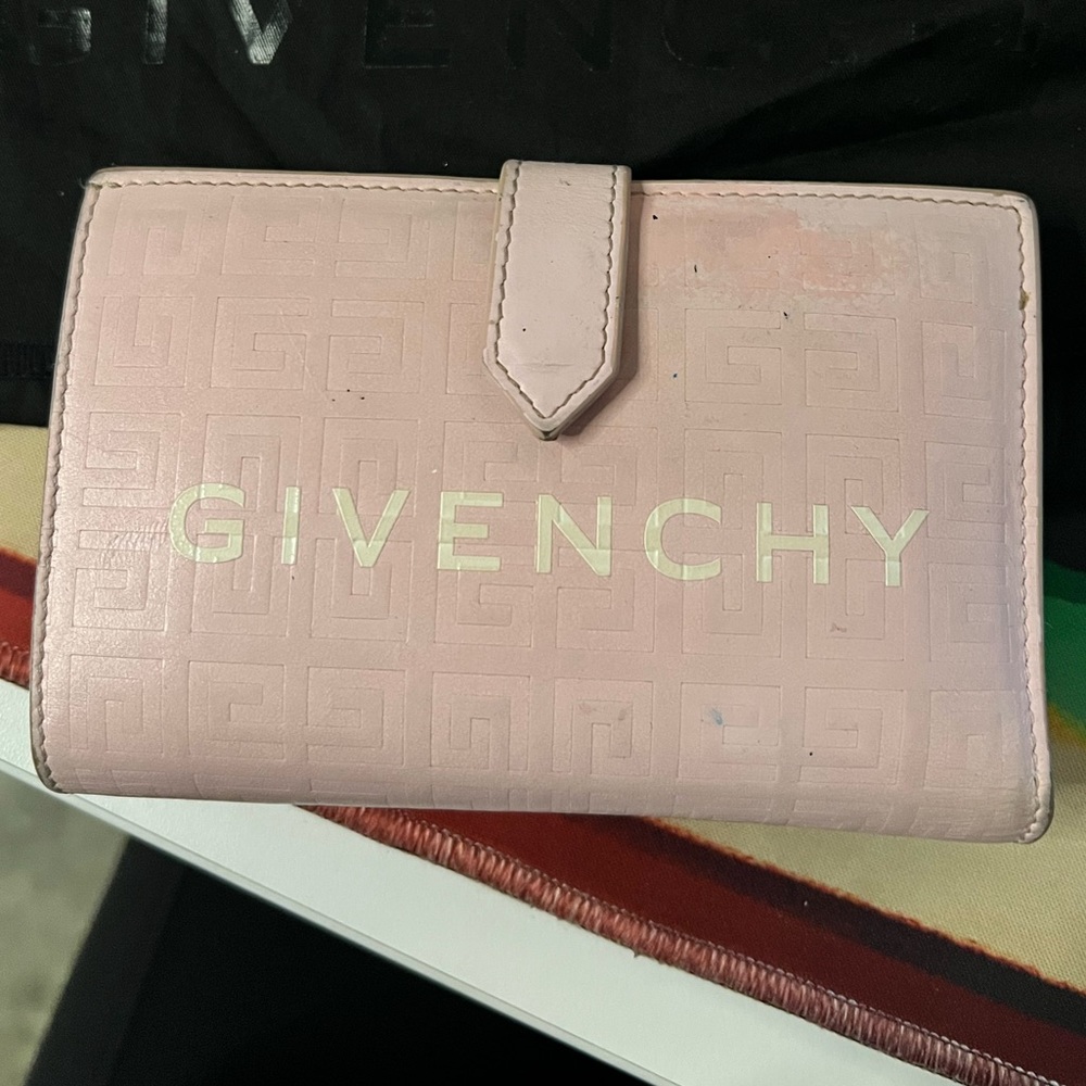 Givenchy wallet pink 4g coated canvas giv cut bi fold womens wallet
